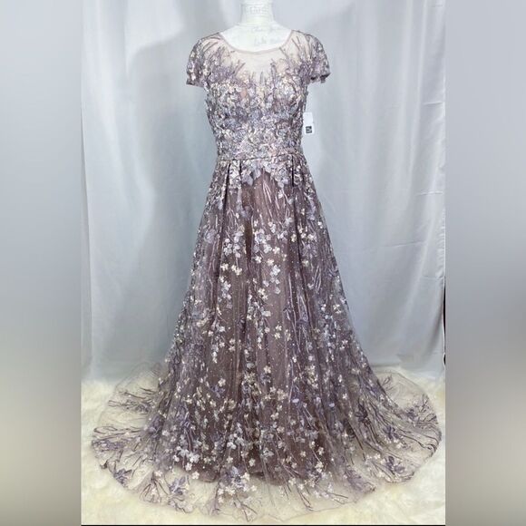 Mac Duggal Beaded & Floral-Embroidered Gown size 10 - Picture 4 of 14
